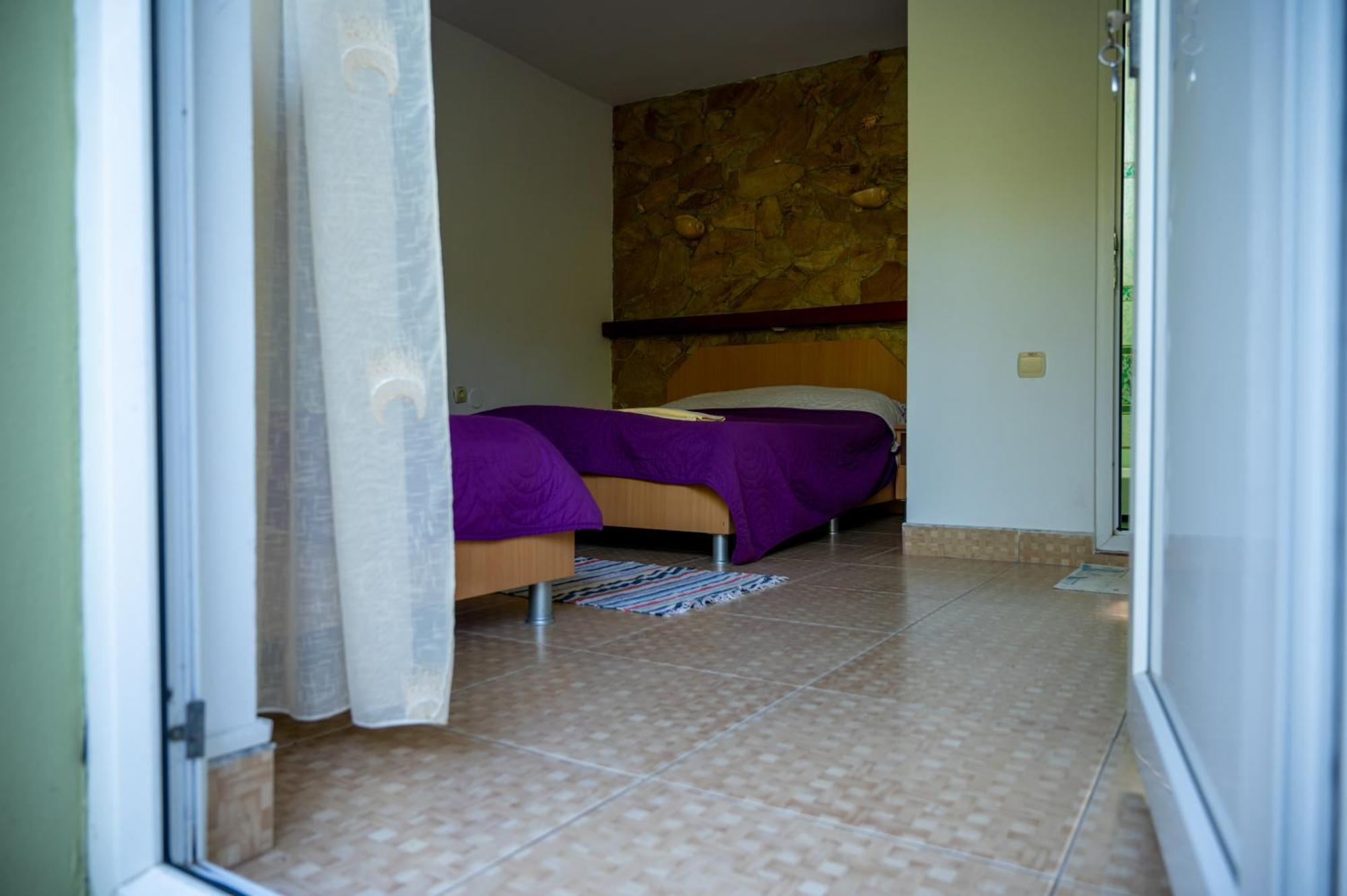 Casa La Dinamo Hotel Două Mai Eksteriør billede