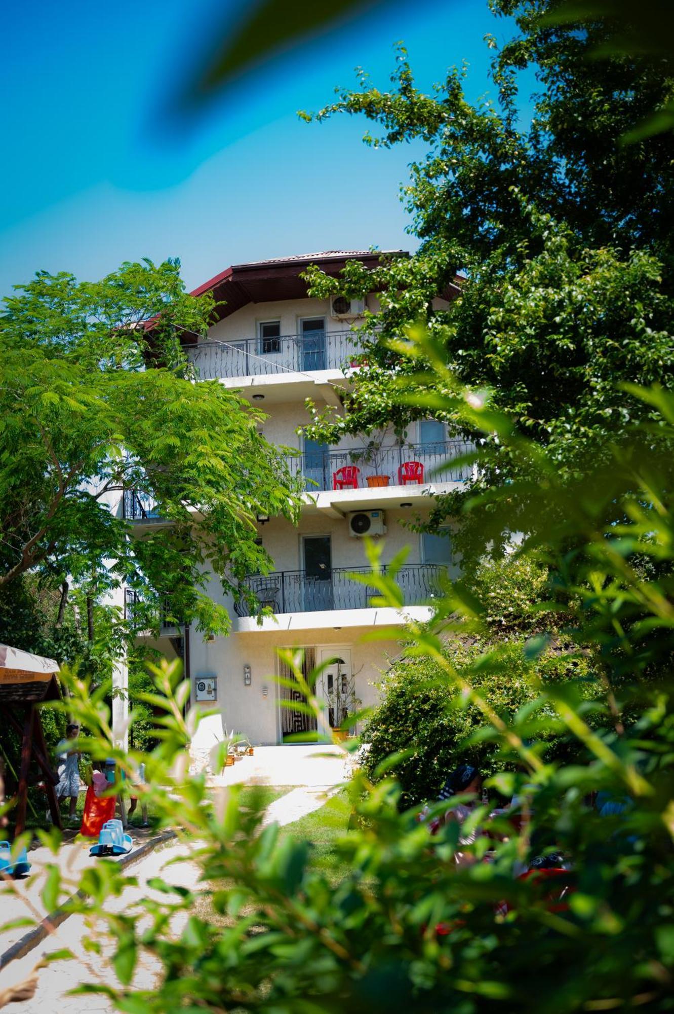 Casa La Dinamo Hotel Două Mai Eksteriør billede