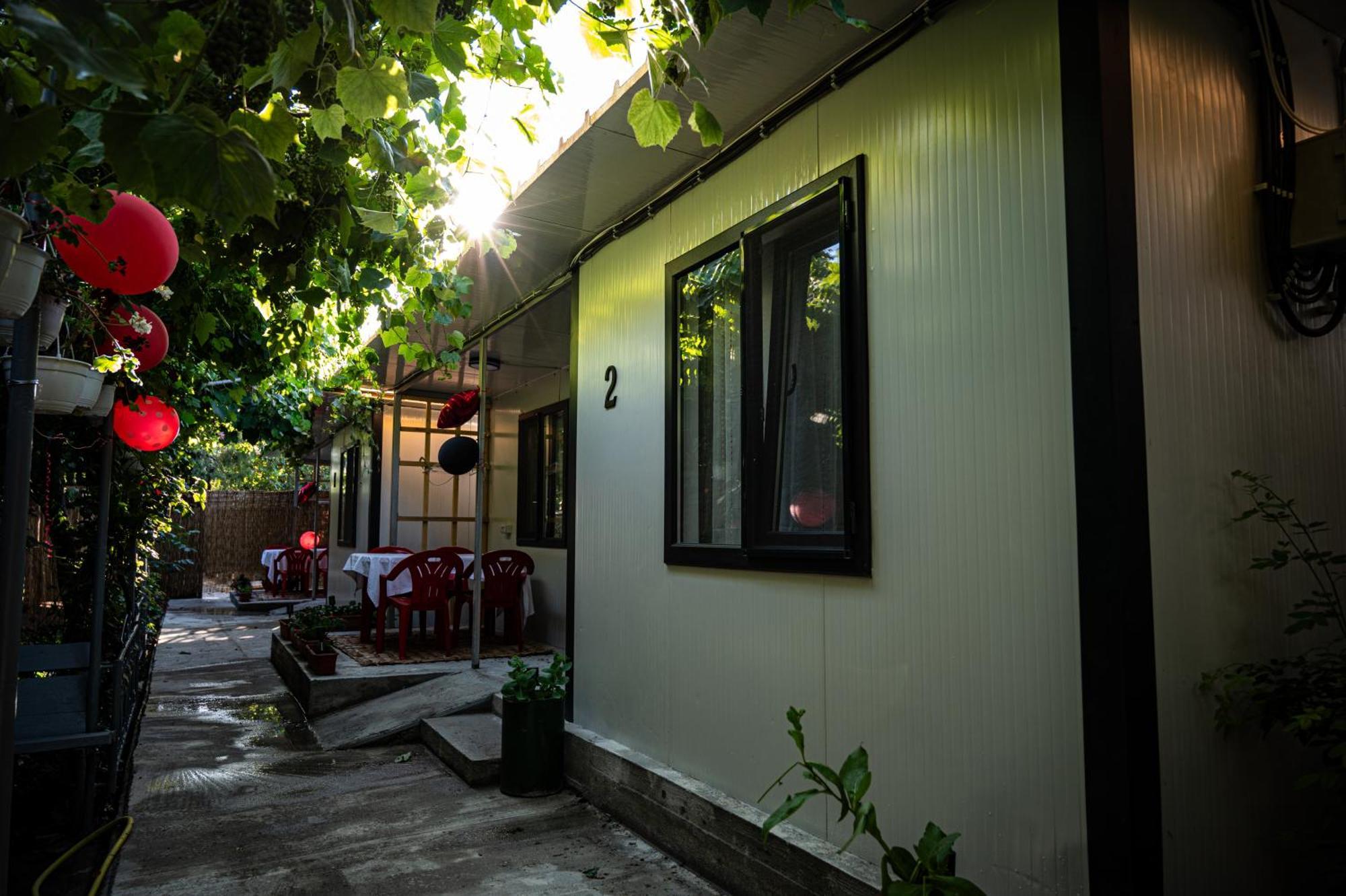Casa La Dinamo Hotel Două Mai Eksteriør billede